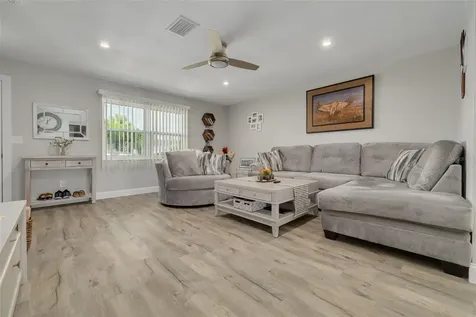802 Mindy Court Largo FL 33771