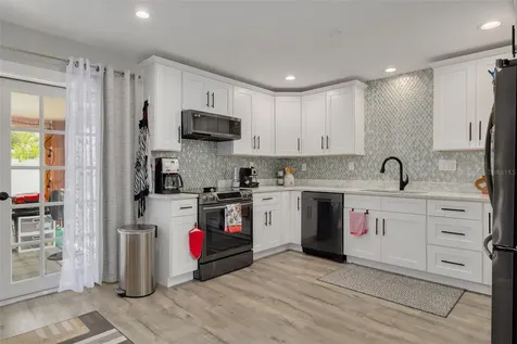 802 Mindy Court Largo FL 33771