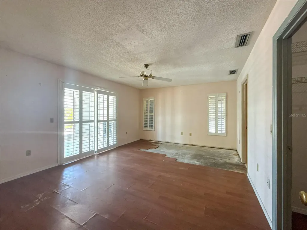 132 Mark Twain Lane Rotonda West FL 33947