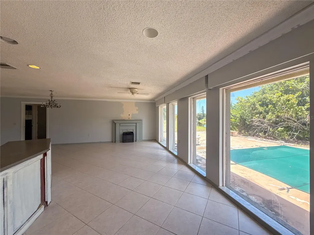 132 Mark Twain Lane Rotonda West FL 33947
