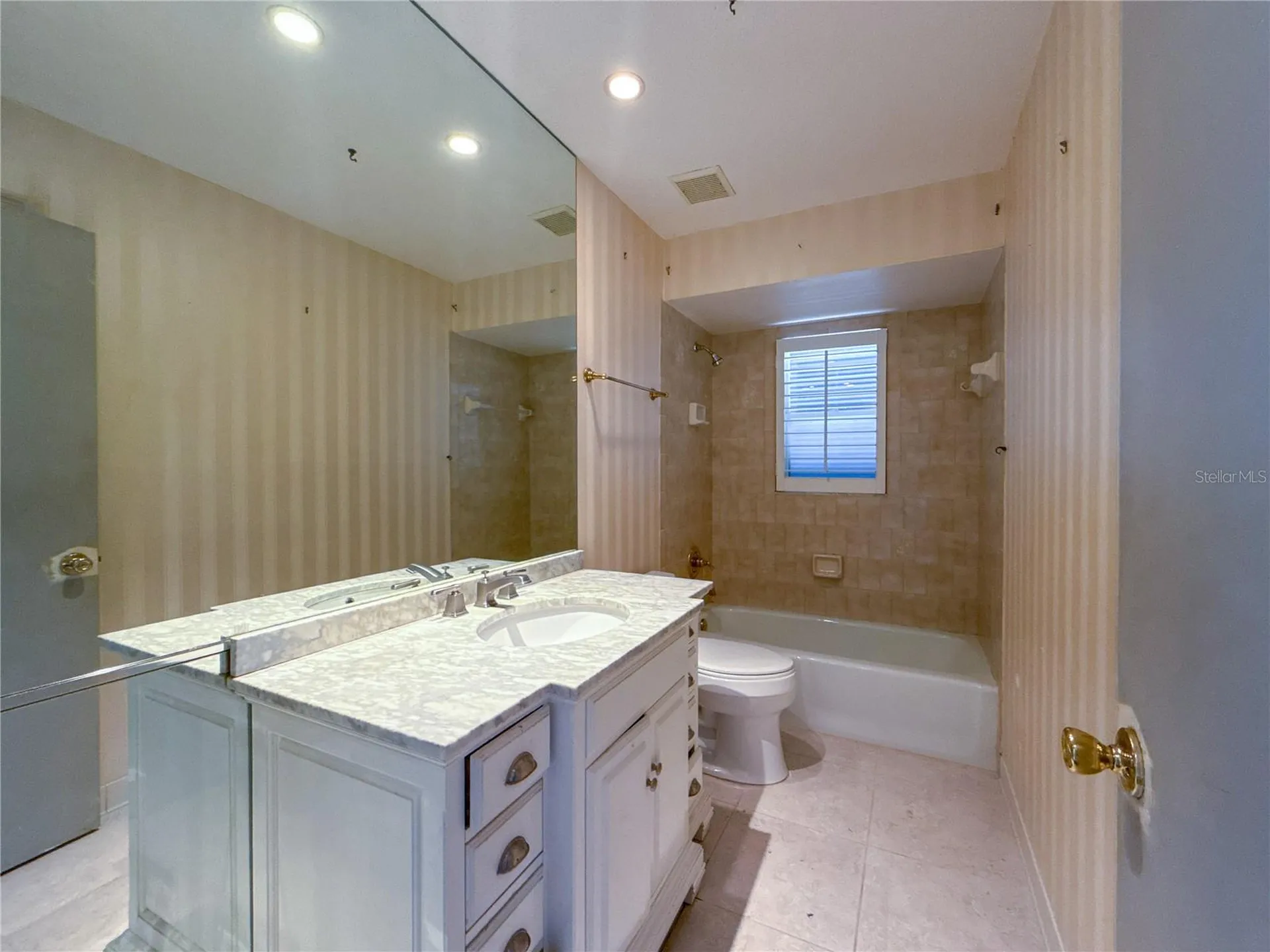 132 Mark Twain Lane Rotonda West FL 33947