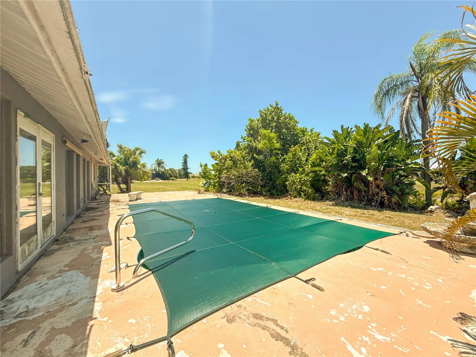 132 Mark Twain Lane Rotonda West FL 33947
