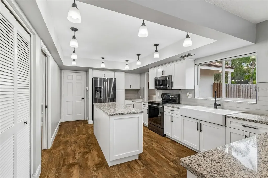 18106 Fairmead Court Lutz FL 33548