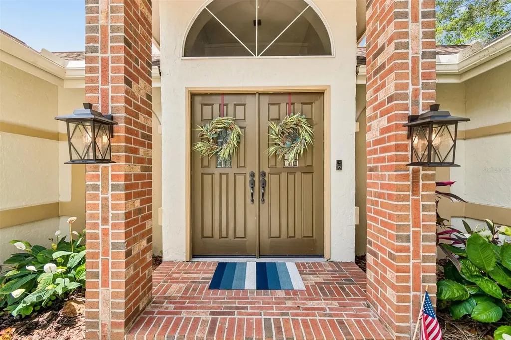 18106 Fairmead Court Lutz FL 33548