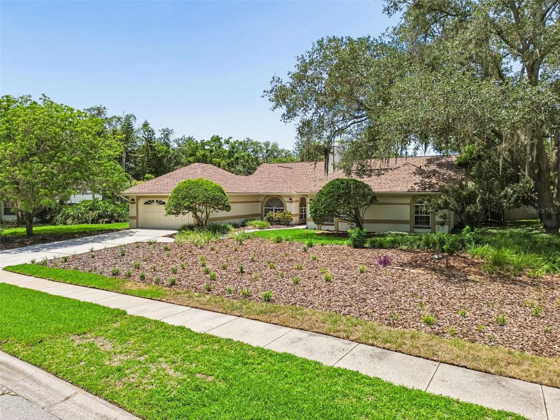 18106 Fairmead Court Lutz FL 33548