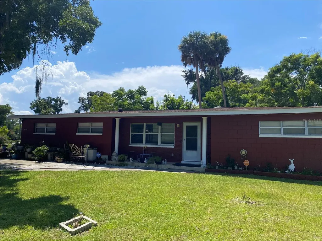 1040 Hampton Road Daytona Beach FL 32114