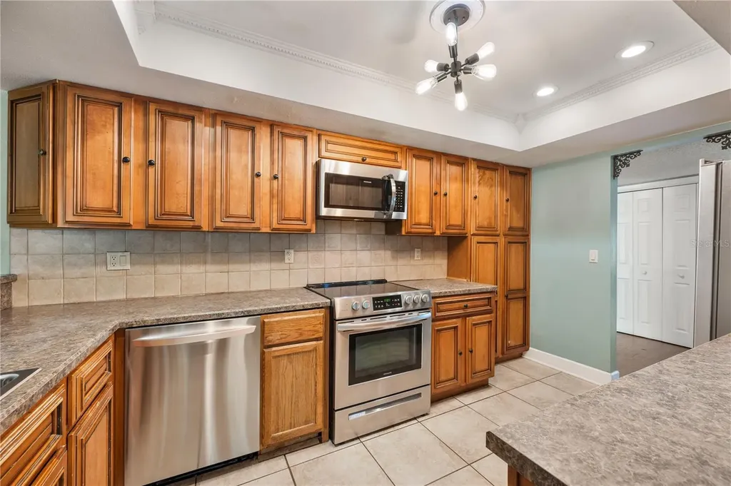 4370 Creekwood Lane Mulberry FL 33860