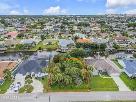 9 N Christopher Court Palm Coast FL 32137