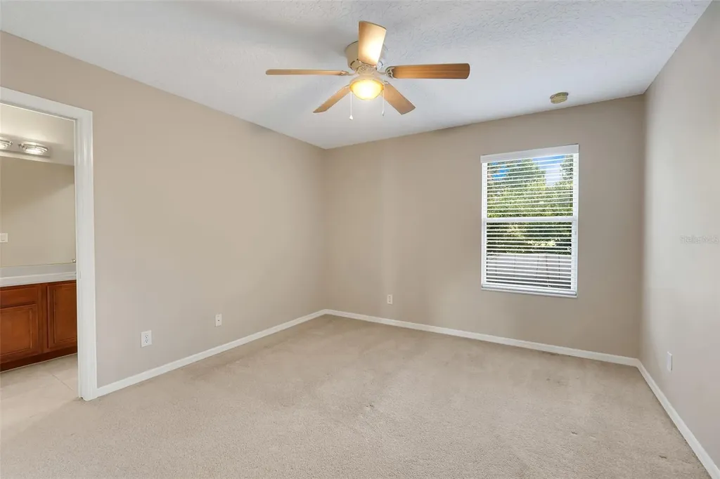 26023 Meadow Breeze Lane Leesburg FL 34748