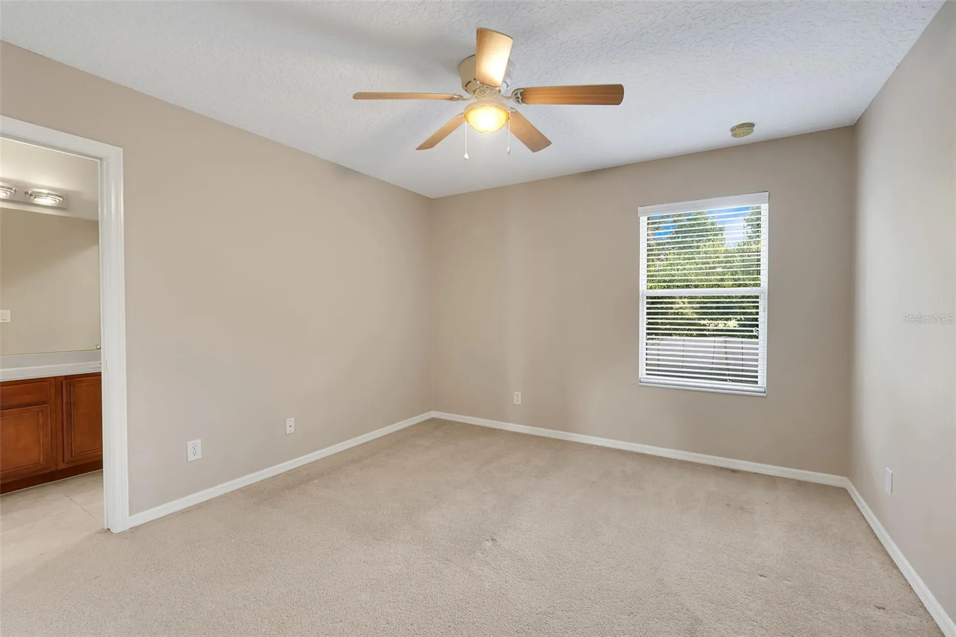 26023 Meadow Breeze Lane Leesburg FL 34748