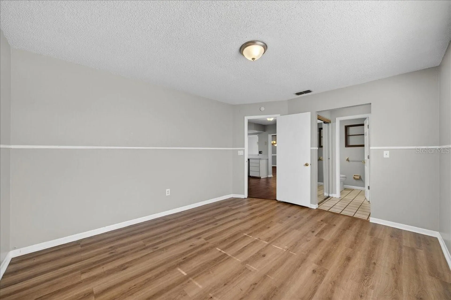 10202 56th Street N Pinellas Park FL 33782