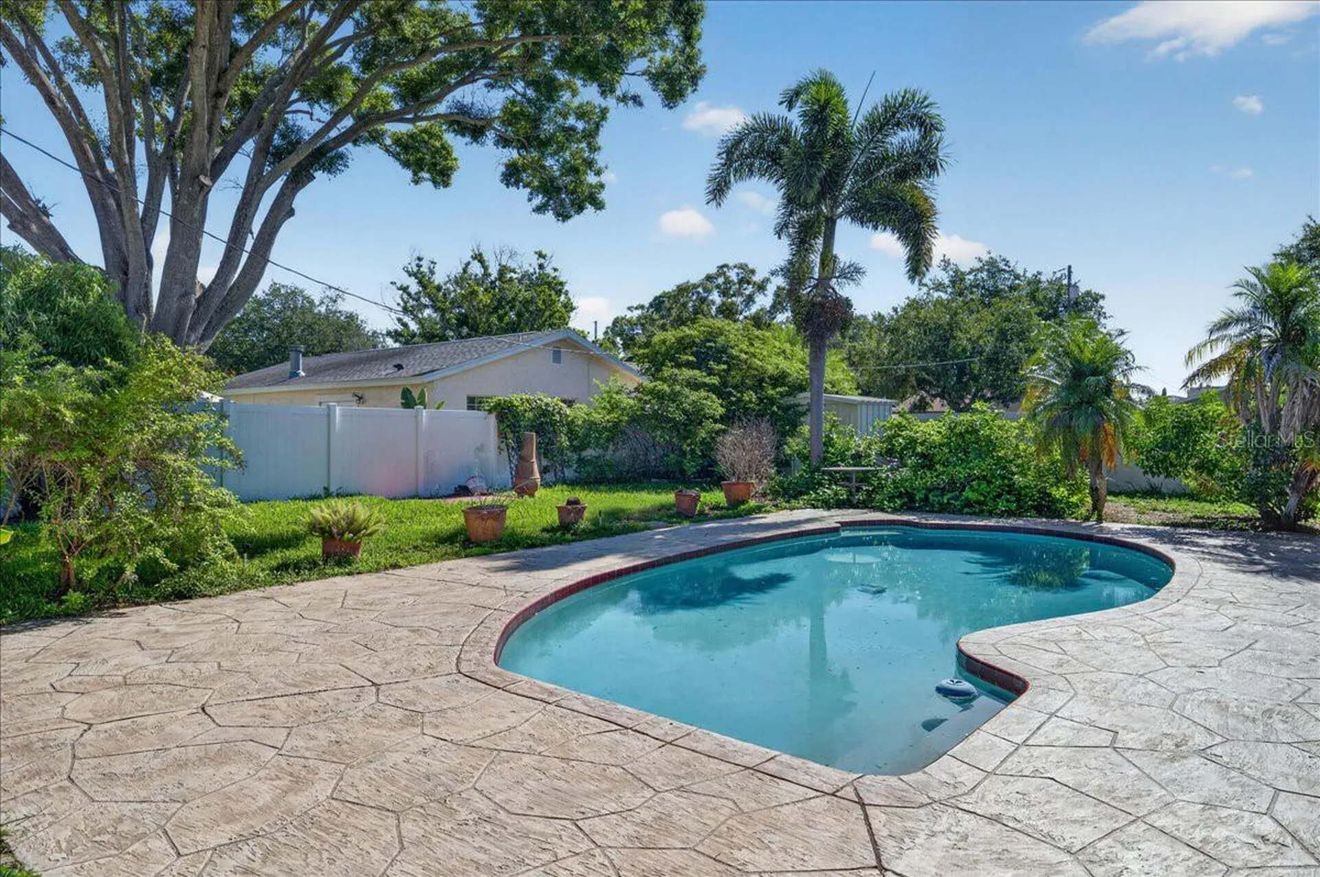 10202 56th Street N Pinellas Park FL 33782