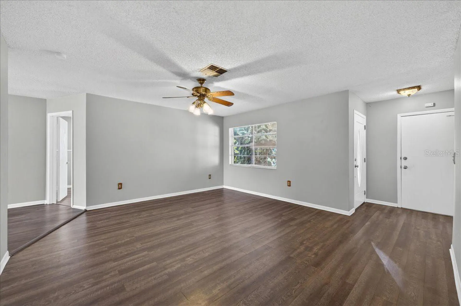 10202 56th Street N Pinellas Park FL 33782