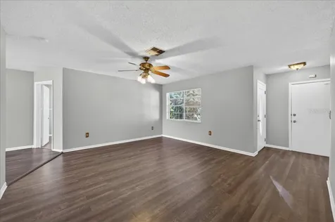 10202 56th Street N Pinellas Park FL 33782