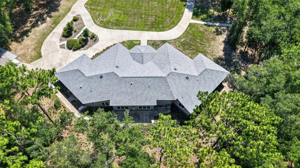 7705 SW 186 Avenue Dunnellon FL 34432
