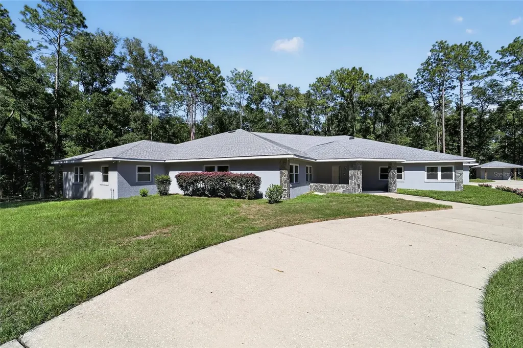 7705 SW 186 Avenue Dunnellon FL 34432