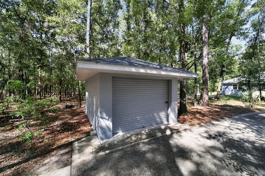 7705 SW 186 Avenue Dunnellon FL 34432
