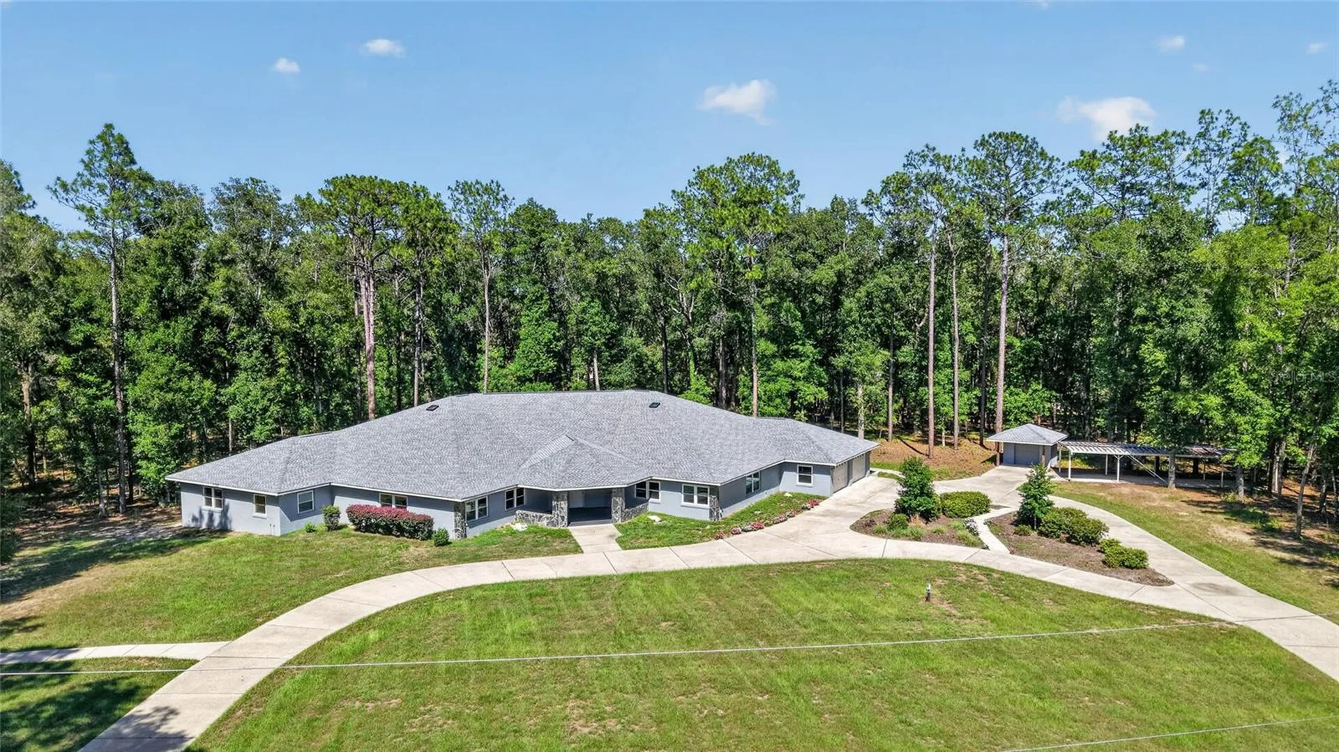 7705 SW 186 Avenue Dunnellon FL 34432