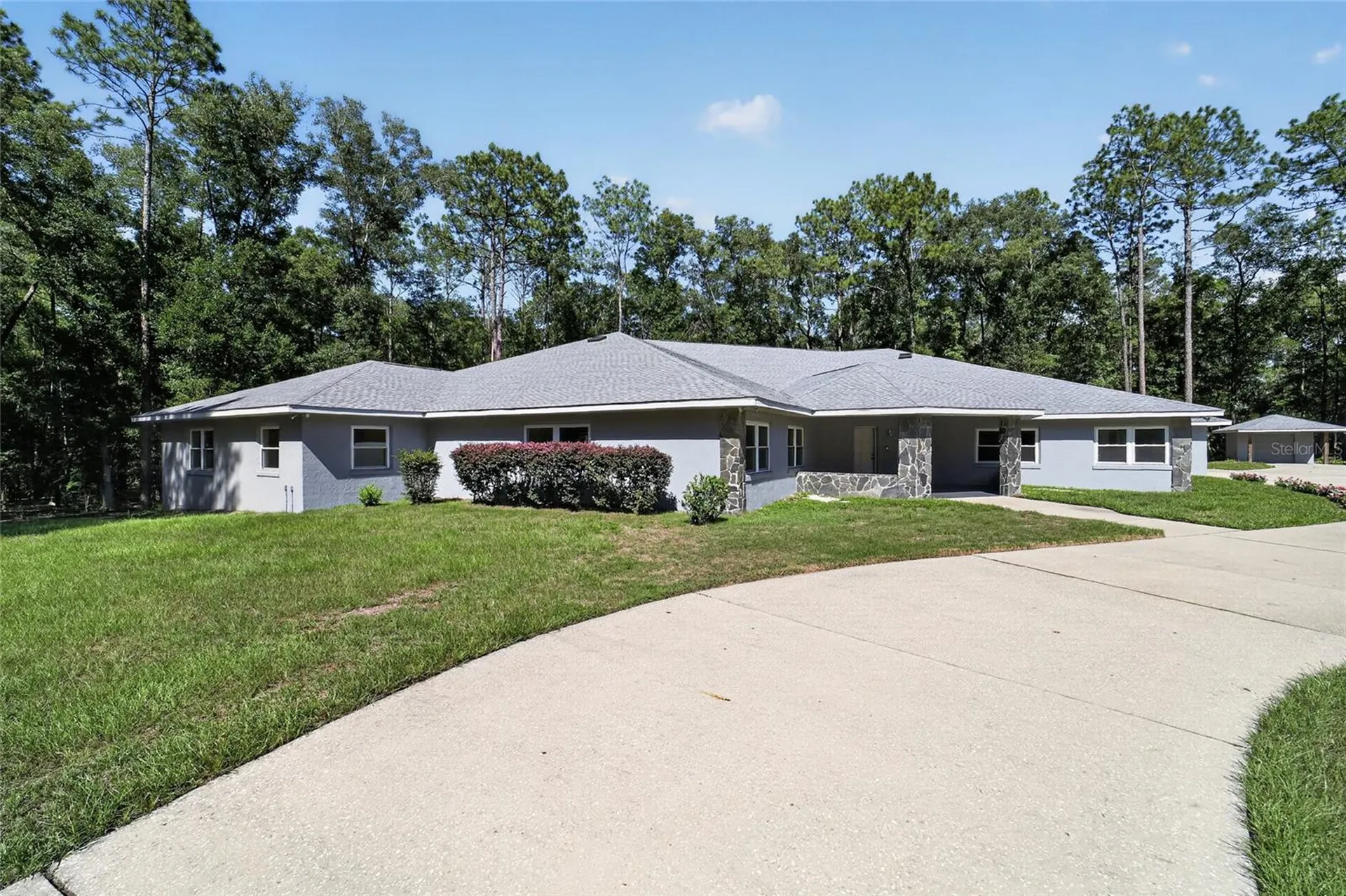 7705 SW 186 Avenue Dunnellon FL 34432