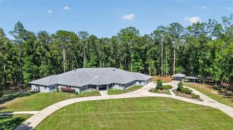 7705 SW 186 Avenue Dunnellon FL 34432