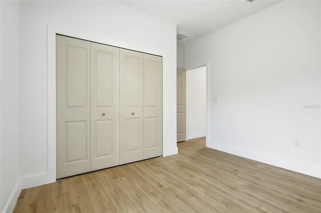 5201 Ashwood Place Orlando FL 32808