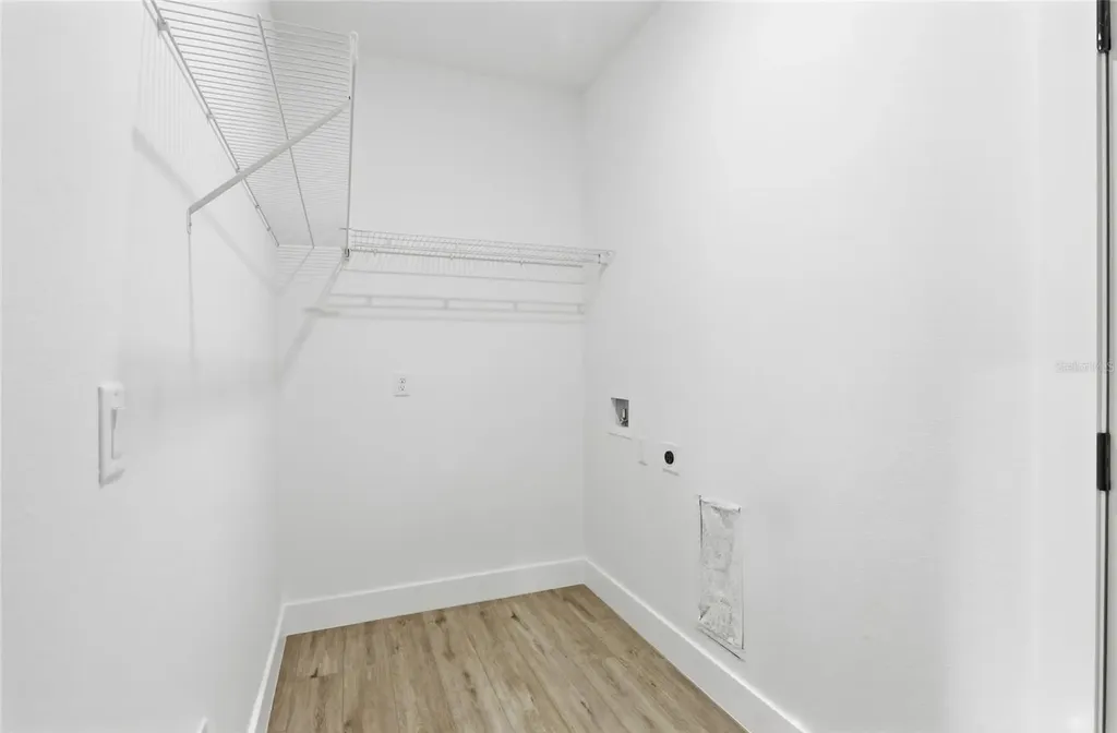 5201 Ashwood Place Orlando FL 32808
