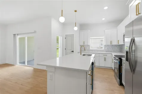 5201 Ashwood Place Orlando FL 32808