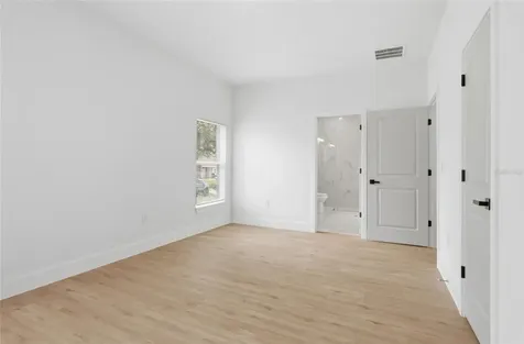 5201 Ashwood Place Orlando FL 32808