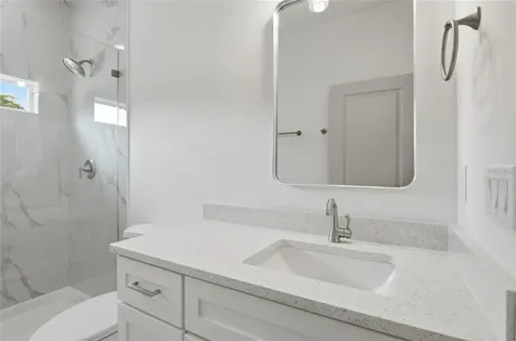 5201 Ashwood Place Orlando FL 32808