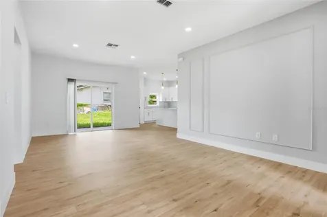 5201 Ashwood Place Orlando FL 32808