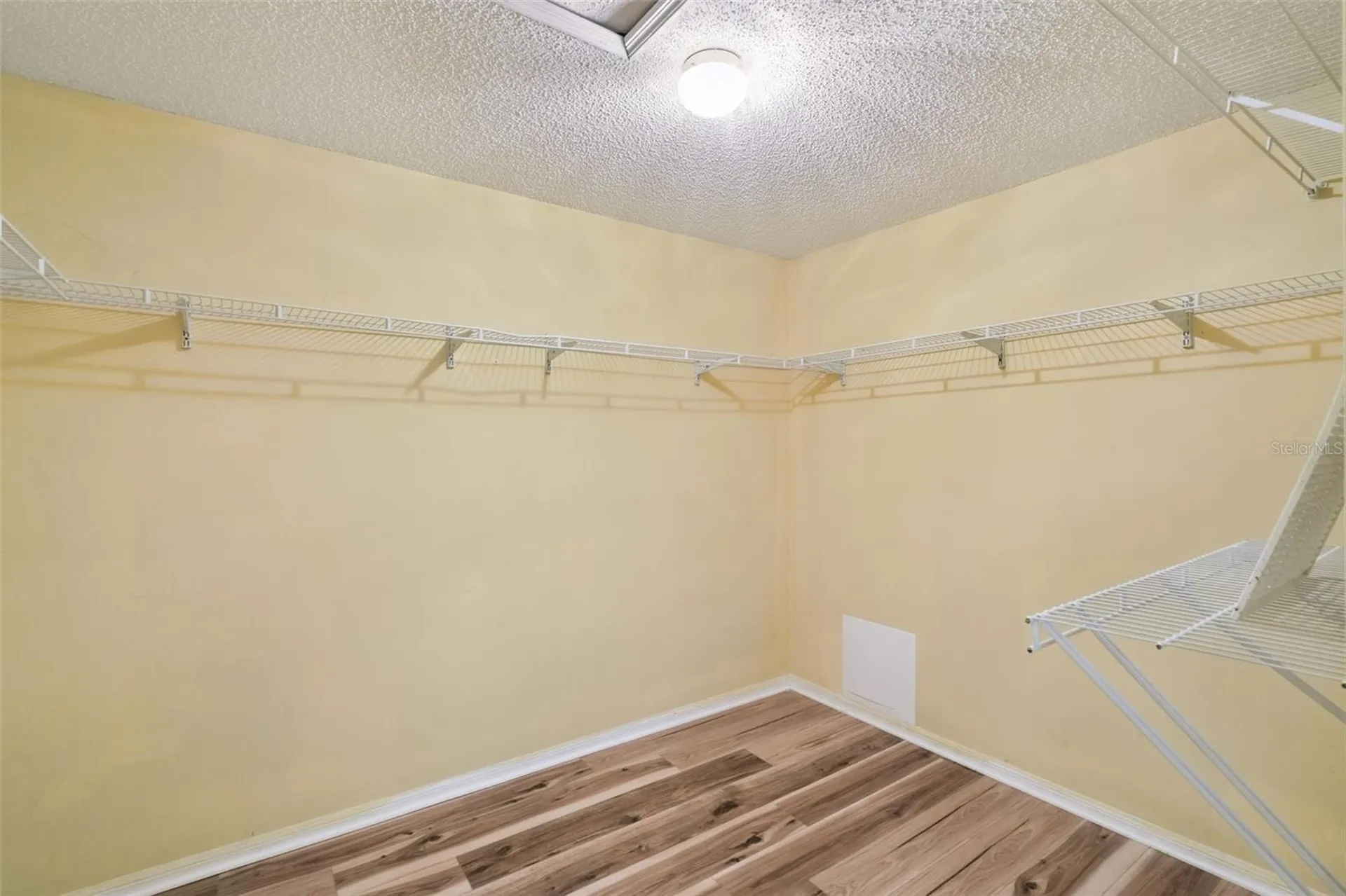 6415 Abbeydale Court Orlando FL 32818