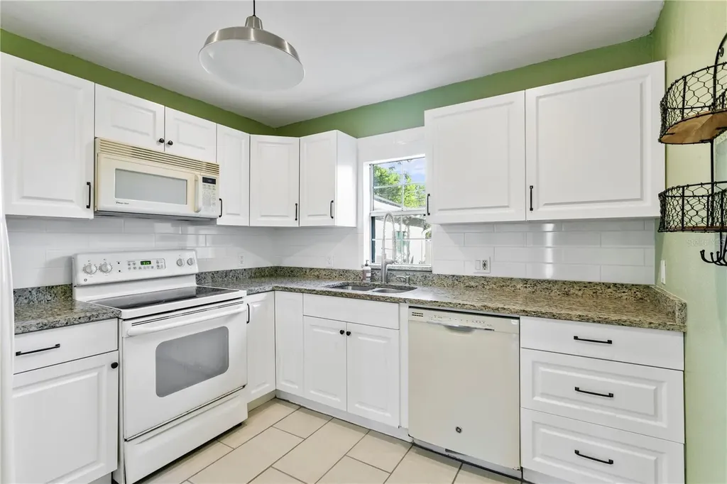 4740 22nd Avenue N St Petersburg FL 33713