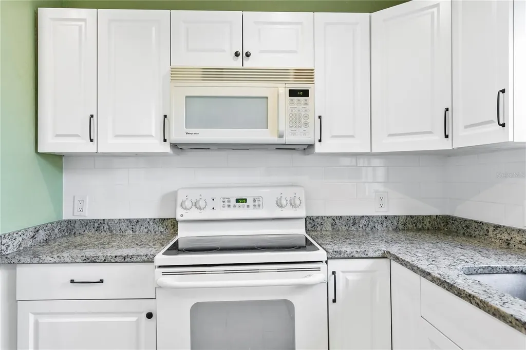 4740 22nd Avenue N St Petersburg FL 33713