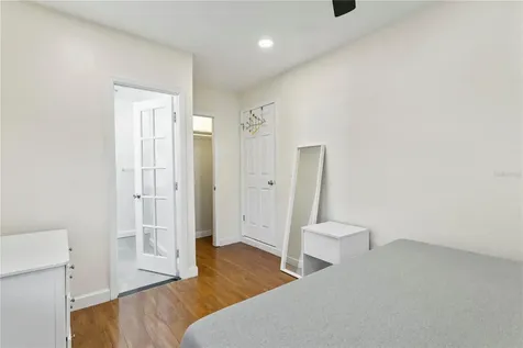 4740 22nd Avenue N St Petersburg FL 33713