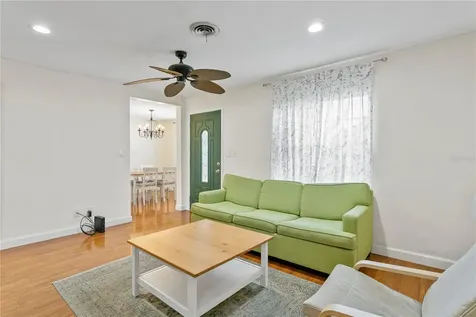 4740 22nd Avenue N St Petersburg FL 33713
