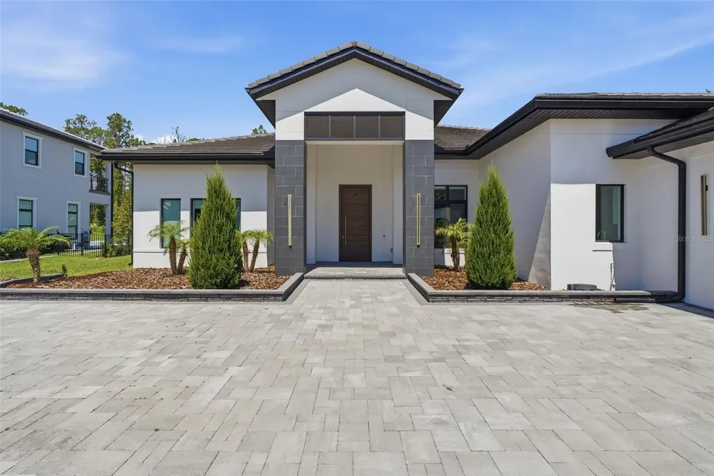 15800 Pendio Drive Bella Collina FL 34756