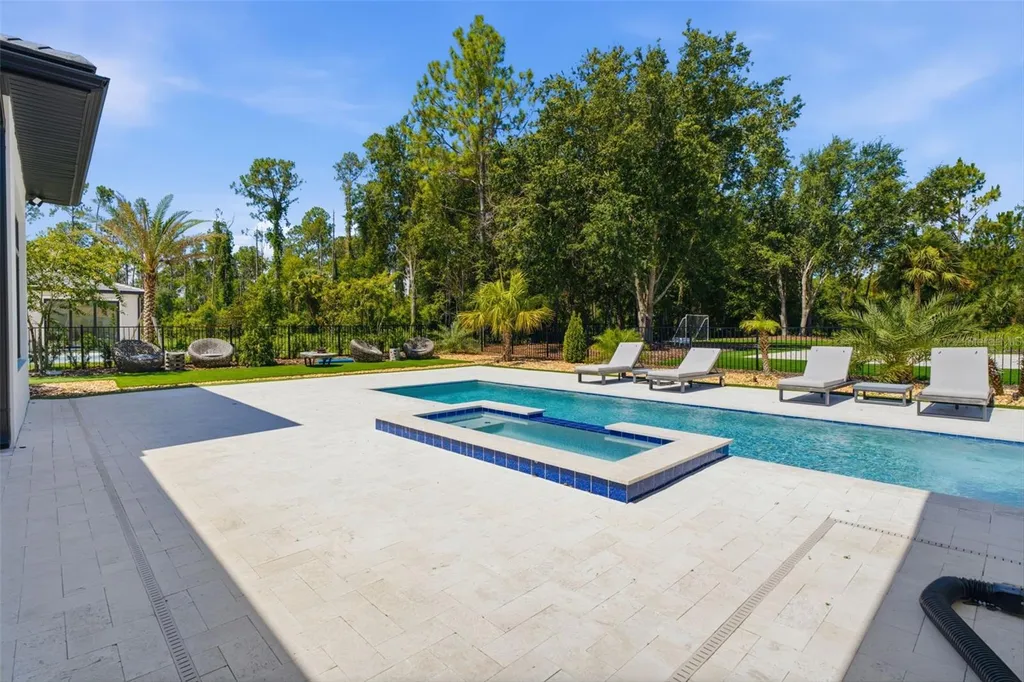 15800 Pendio Drive Bella Collina FL 34756