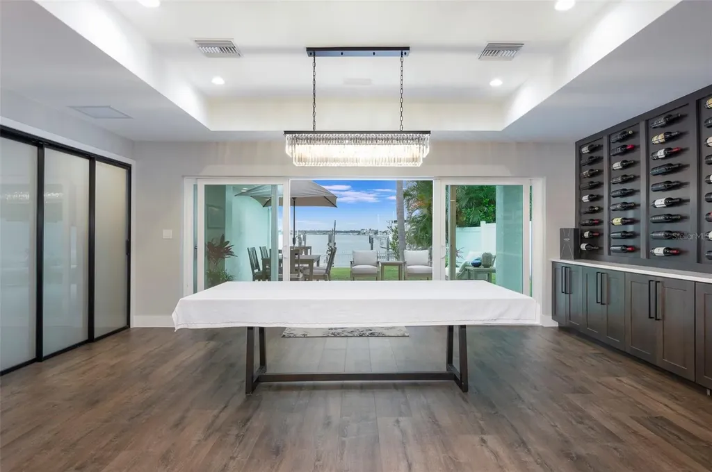 303 Bath Club Boulevard N North Redington Beach FL 33708