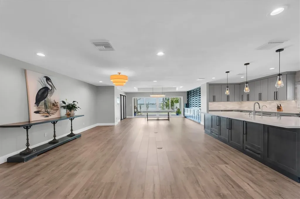 303 Bath Club Boulevard N North Redington Beach FL 33708