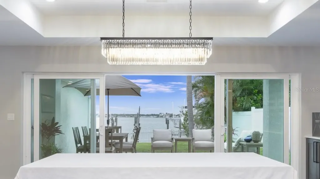303 Bath Club Boulevard N North Redington Beach FL 33708