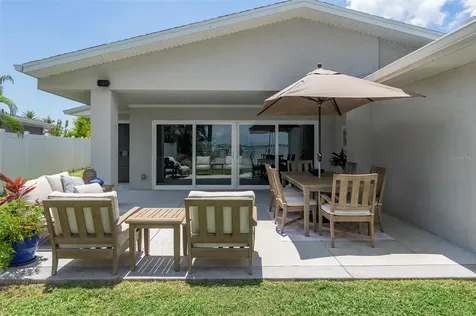 303 Bath Club Boulevard N North Redington Beach FL 33708