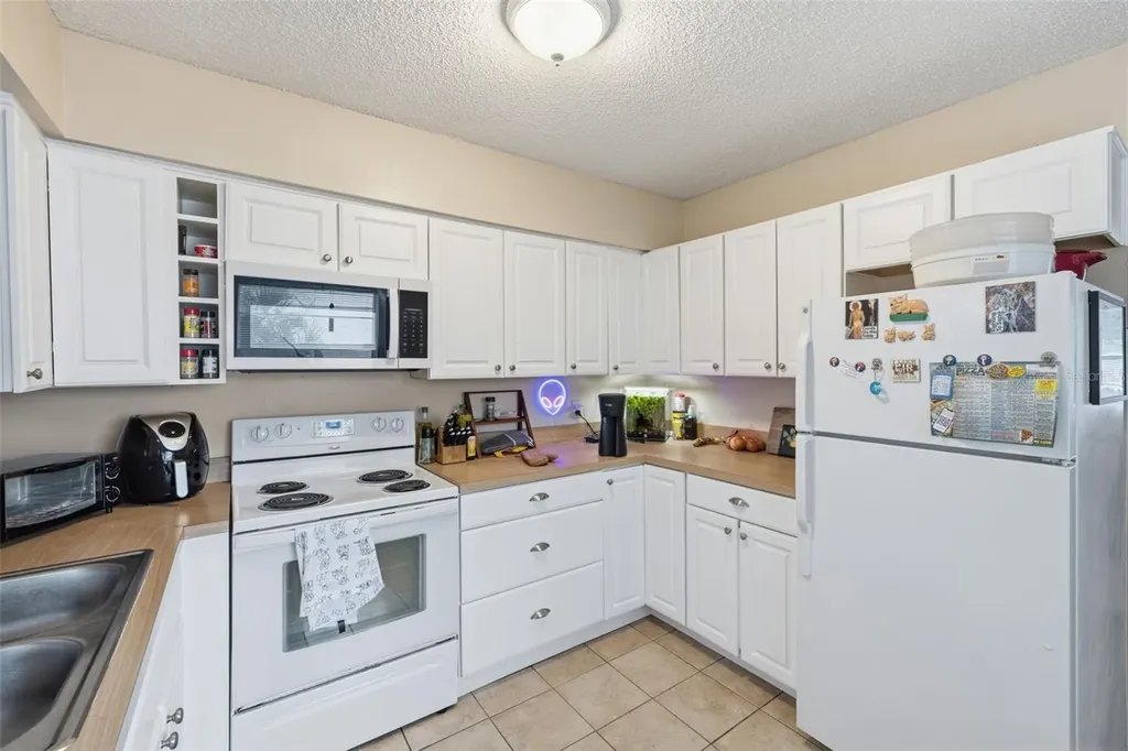 2601 61st Avenue N St Petersburg FL 33714