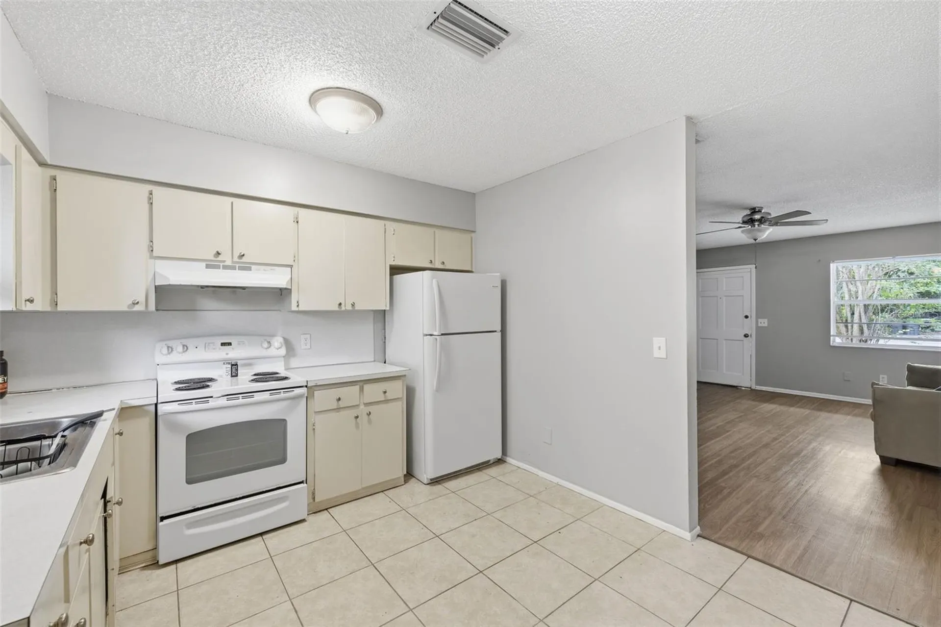 2601 61st Avenue N St Petersburg FL 33714