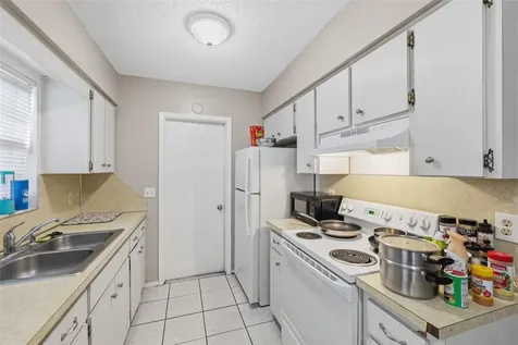 2601 61st Avenue N St Petersburg FL 33714