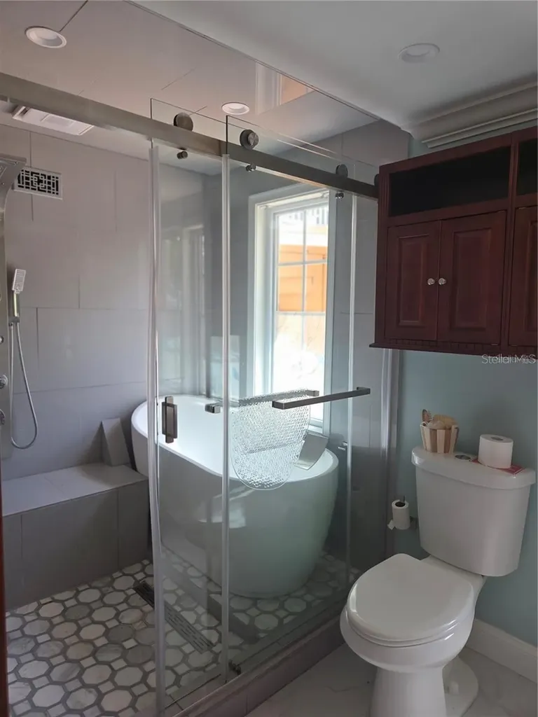 507 Lakeshore Drive Eustis FL 32726