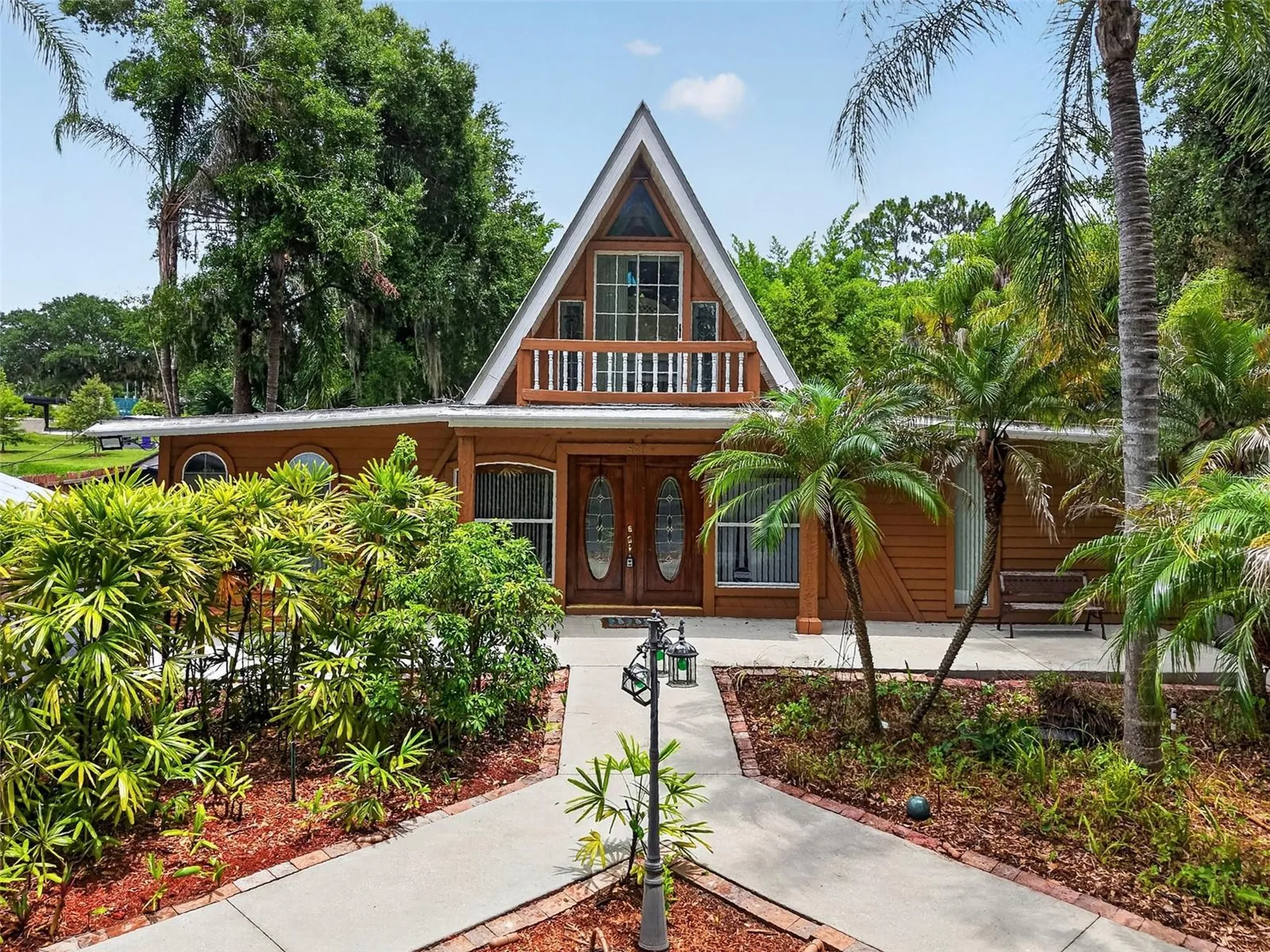 507 Lakeshore Drive Eustis FL 32726