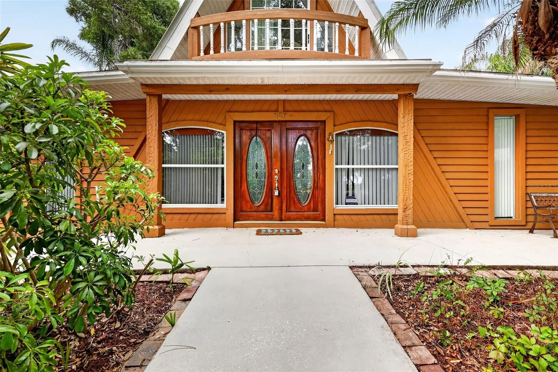507 Lakeshore Drive Eustis FL 32726