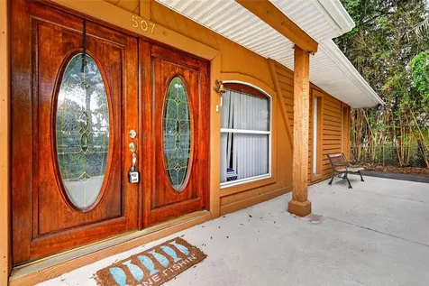 507 Lakeshore Drive Eustis FL 32726