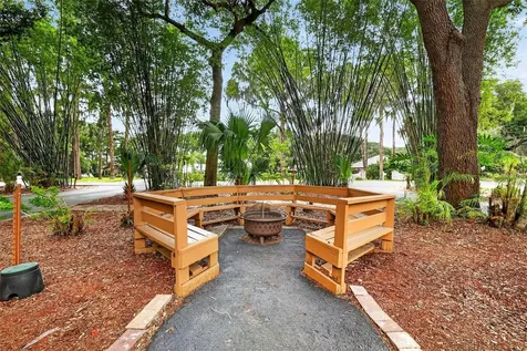 507 Lakeshore Drive Eustis FL 32726