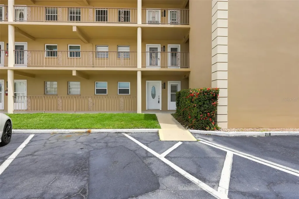 1 Boca Ciega Point Boulevard St Petersburg FL 33708